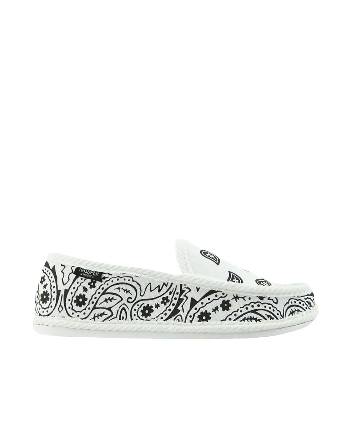 Trooper Unisex shoes slip on Bandana Paisley white – Philosophy