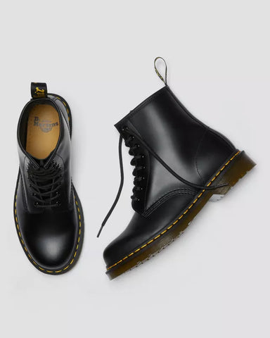 Dr.Martens unisex combat boots 1460 Black Smooth black