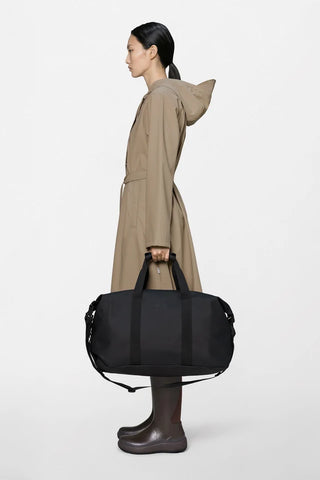 Rains Borsa da viaggio unisex Hilo Weekend nera