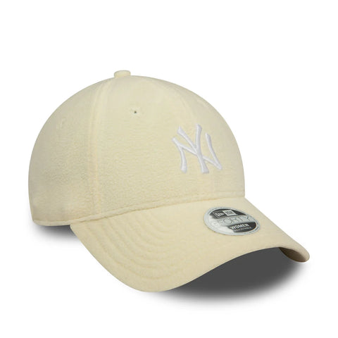 New Era Women's NY Yankees Cosy Beige Hat