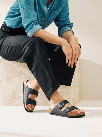 Birkenstock Sandalo Unisex  Arizona Nero (Calzata Stretta)