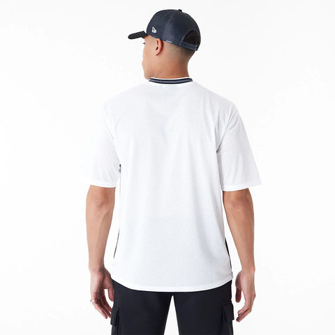 New Era Men's Oversized Brooklyn Nets NBA T-Shirt