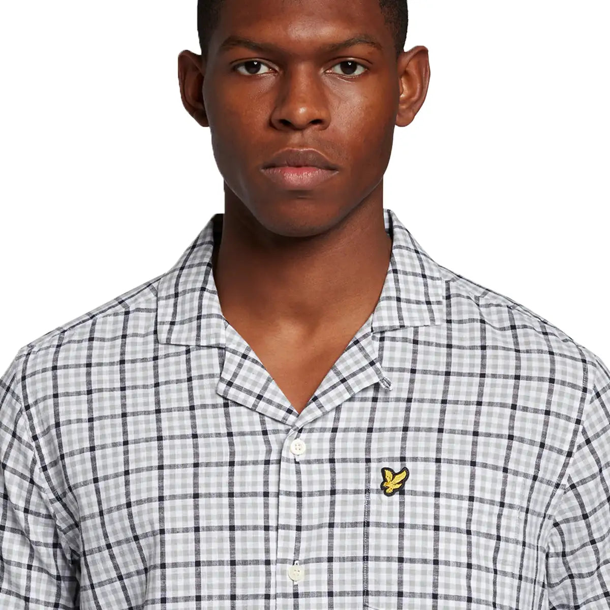 GILDAN Camicia Da Uomo Erica Scura – T-shirt Classica, Collo Senza Cuciture, Manica E Orlo Doppio Ago, Vestibilità Tubolare, Taglia L