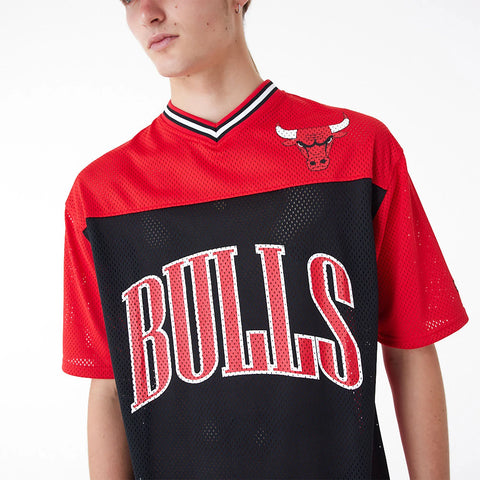 New Era Men's Oversized Chicago Bulls NBA T-Shirt
