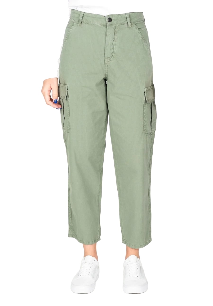 Homeboy Women's Cargo Pant with big pockets.